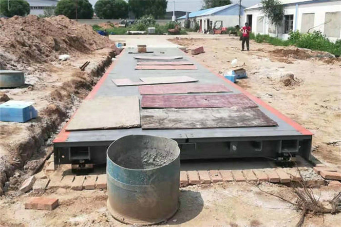 芙蓉區(qū)9米地磅*,120噸電子地磅操作使用